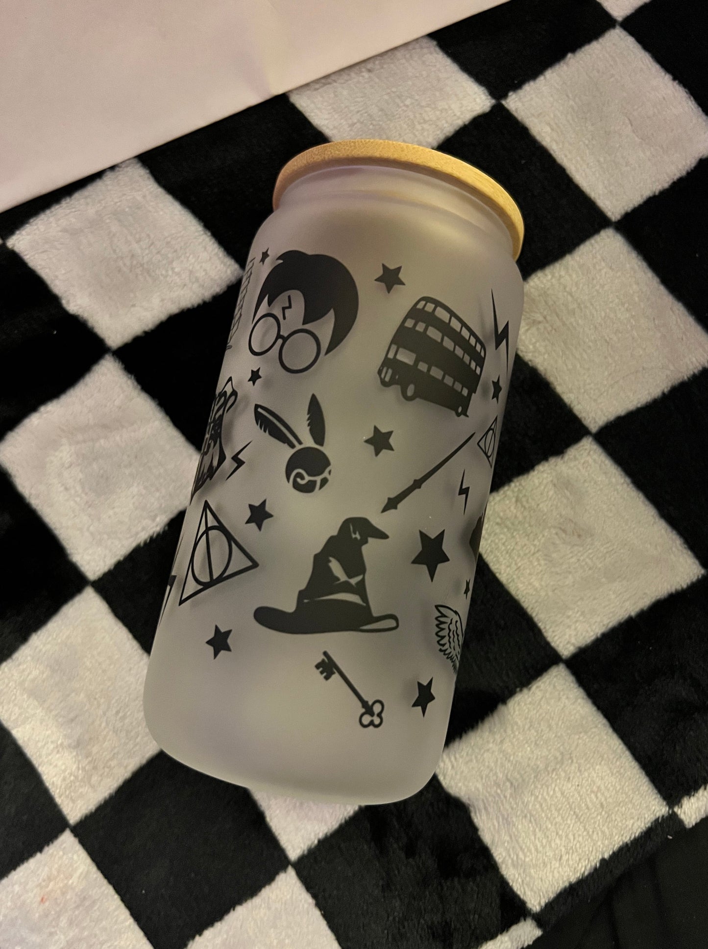 Wizard 16oz Glass cup