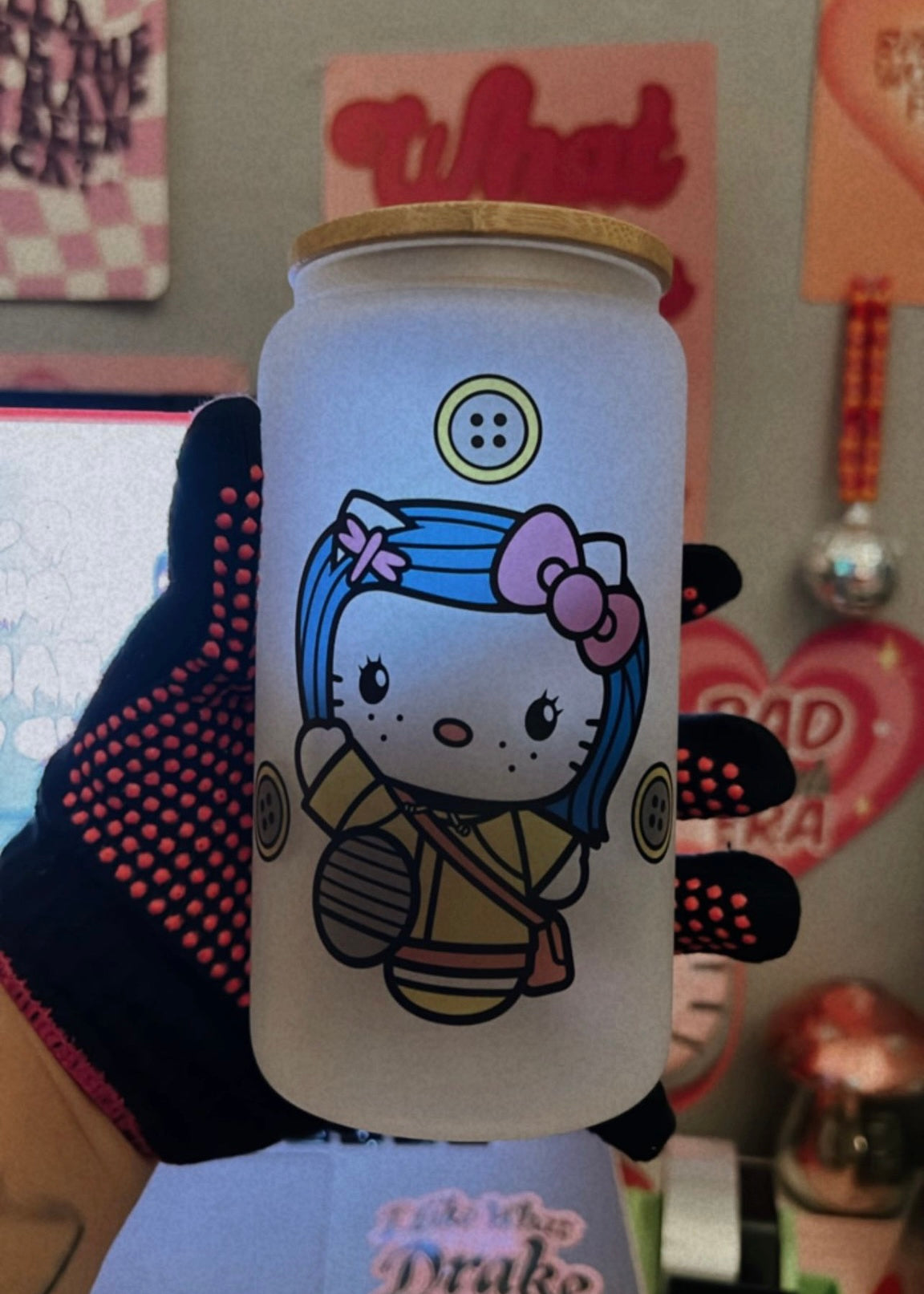 Coraline Kitty 16oz Glass cup